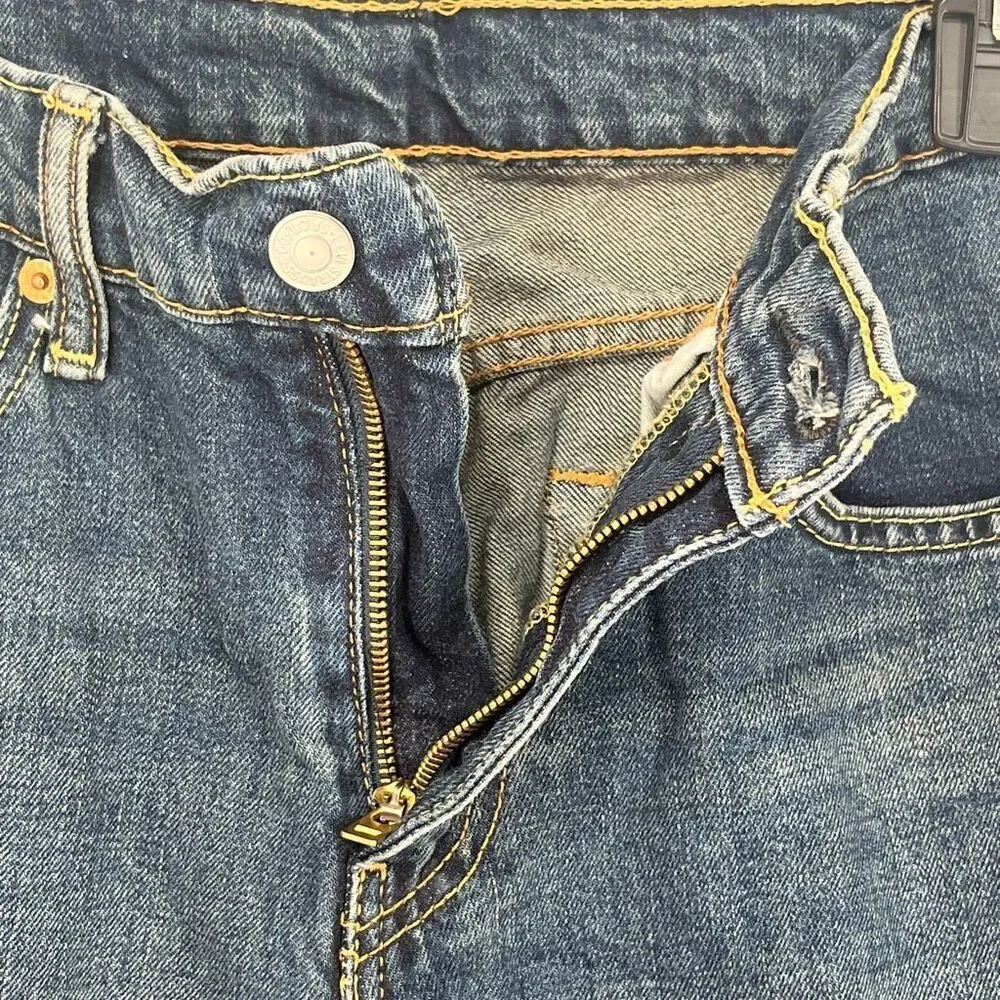 LEVI’S Men’s 511 Slim Fit Jeans 32x32 Blue Stretch Denim Zip Fly Med Wash Iconic